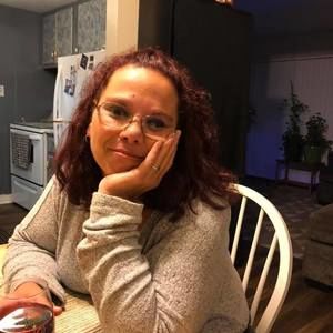 Meet your Posher, Lynette